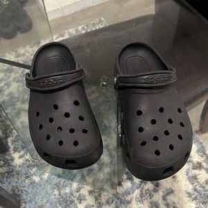 Standard Crocs size 7